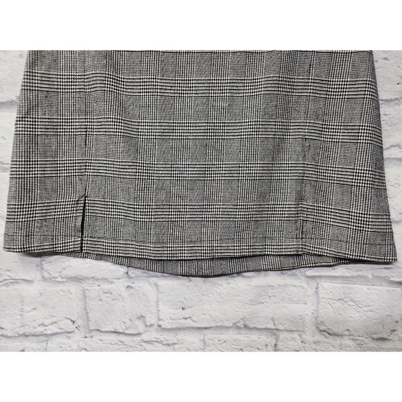 JOHN GALT S BLACK WHITE HOUNDSTOOTH SLIT FRONT SHORT SKIRT - Picture 14 of 16